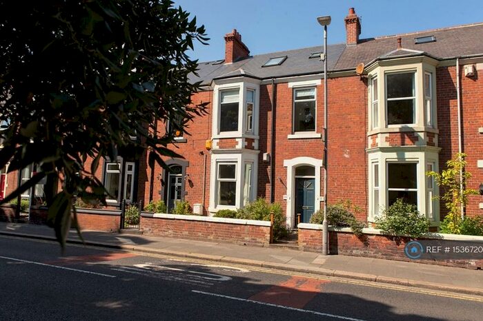 1 Bedroom Flat To Rent In Belgrave Crescent, Blyth, NE24