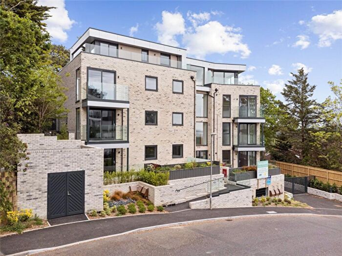2 Bedroom Apartment For Sale In Highmoor Road, Poole, Dorset, BH14