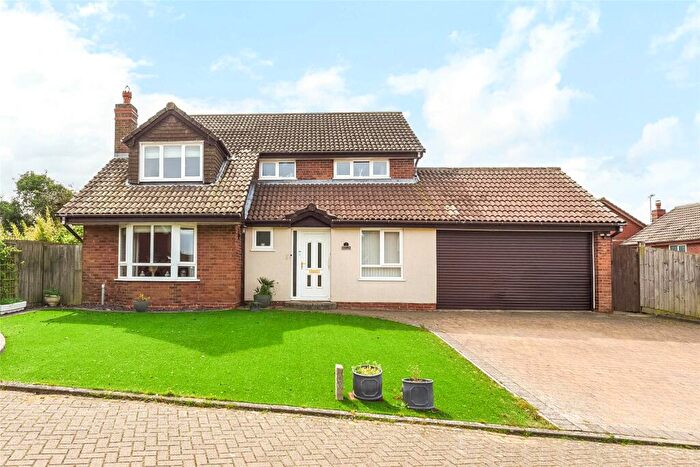 5 Bedroom Detached House For Sale In Cherry Leys, Steeple Claydon, Buckinghamshire, MK18