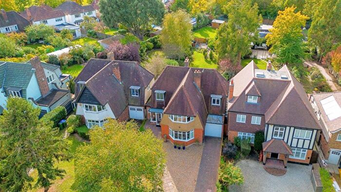 3 Bedroom House For Sale In Brooklands Park, London, SE3