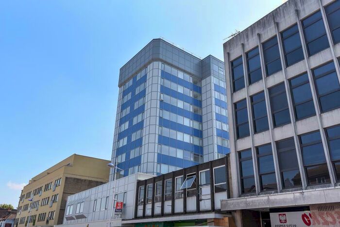 2 Bedroom Apartment To Rent In Skyline, High Street Slough, SL1