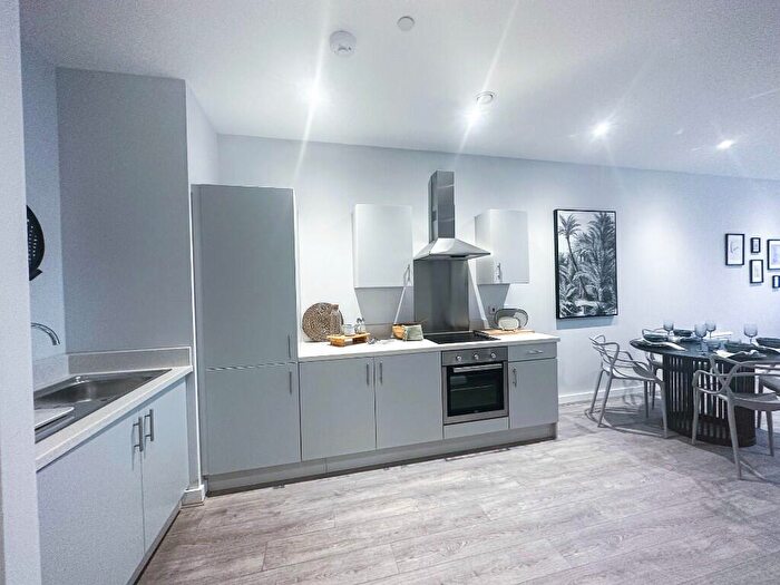 2 Bedroom Apartment For Sale In Sky Gardens, Liverpool, L22