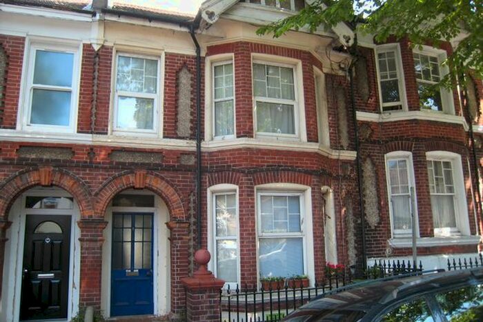 3 Bedroom Terraced House To Rent In Hartington Road, Brighton, BN2