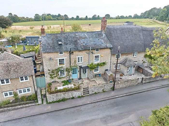 3 Bedroom Cottage For Sale In Rock Cottage, The Hill, Souldern, Oxfordshire, OX27