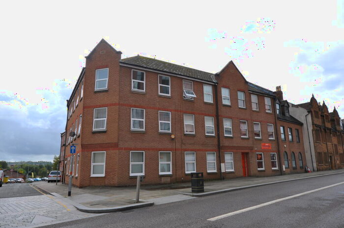 2 Bedroom Apartment To Rent In Freeschool Street, Northampton, NN1