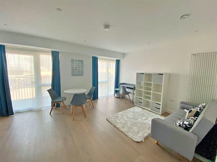 1 Bedroom Flat To Rent In Seagull Lane, London, E16