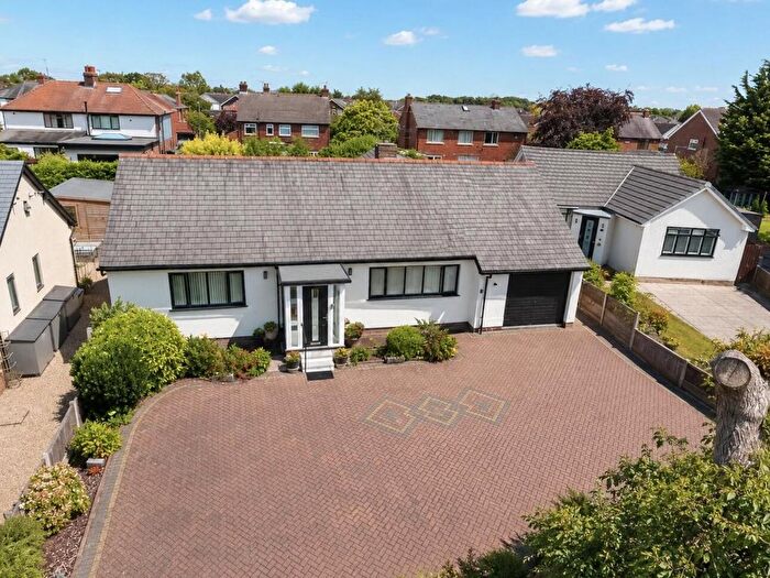 2 Bedroom Detached Bungalow For Sale In Parklands Close, Penwortham, Preston, PR1