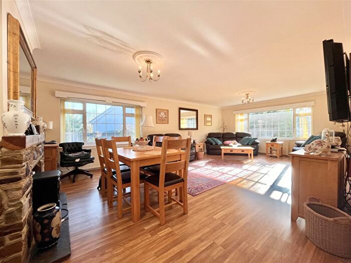 2 Bedroom Detached Bungalow For Sale In Broadway, Fairlight, Hastings, TN35