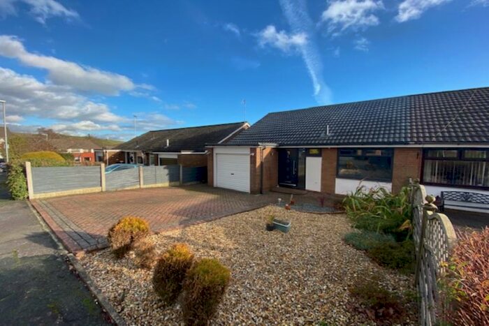 3 Bedroom Semi-Detached House To Rent In Harewood Drive, Rochdale, Lancashire, OL11