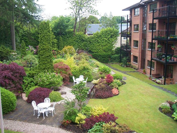 3 Bedroom Flat To Rent In /, Craufurdland, Edinburgh, EH4