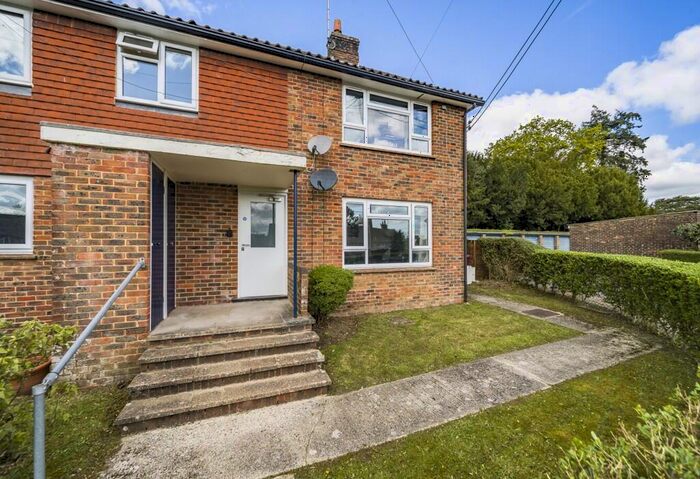 2 Bedroom Apartment For Sale In Greatpin Croft, Fittleworth, West Sussex, RH20