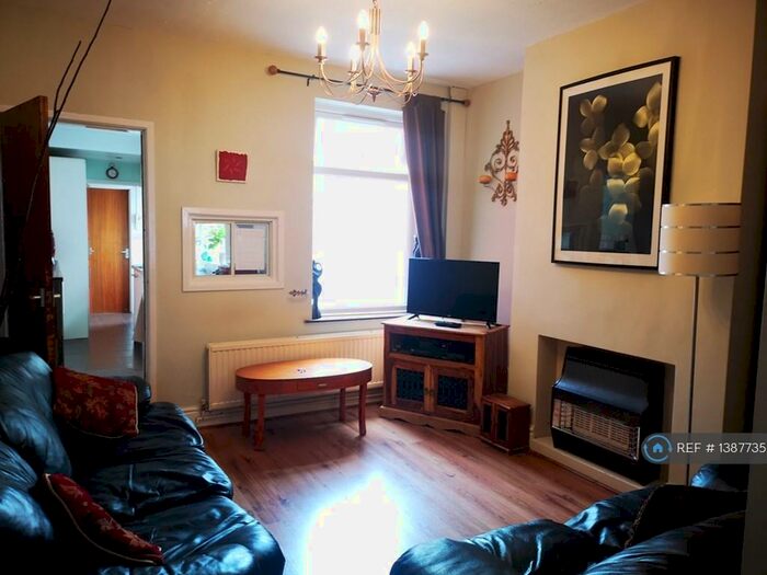 3 Bedroom Terraced House To Rent In Wand Street, Leicester, LE4