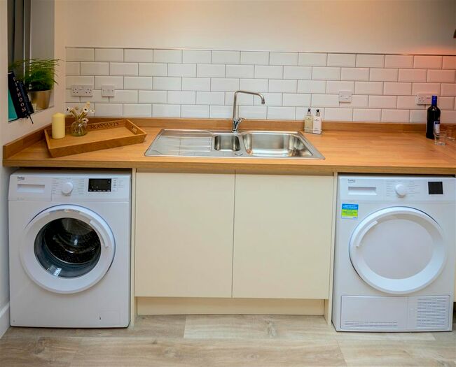 5 Bedroom Terraced House To Rent In Bristol Road, Earlsdon, Coventry CV5