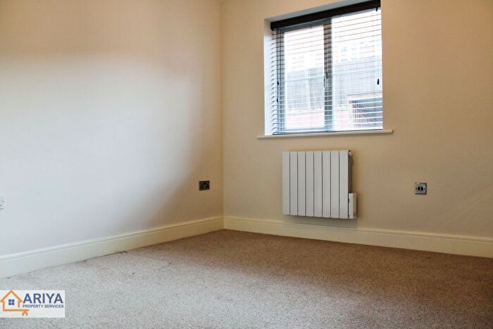 2 Bedroom Flat For Sale In Halford House, Carty Road, Hamilton, Leicester, LE5