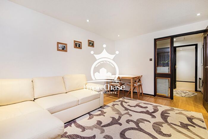 1 Bedroom Flat To Rent In Talman Grove, Stanmore, HA7