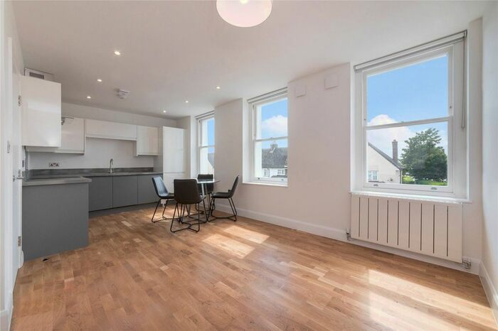 1 Bedroom Flat To Rent In Parchmore Road, Thornton Heath, Surrey, CR7