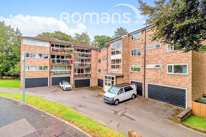 2 Bedroom Apartment To Rent In Northlands Drive, Winchester, SO23