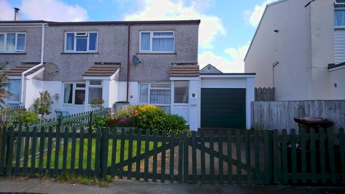 2 Bedroom Semi-Detached House To Rent In Dale Road, Newquay, TR7