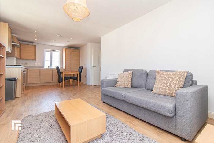2 Bedroom Apartment To Rent In Ffordd James Mcghan, Cardiff Bay, CF11