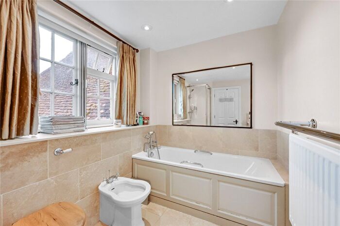 5 Bedroom Detached House To Rent In Tilford Road, Tilford, Farnham, Surrey, GU10