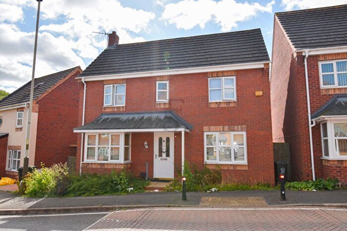 3 Bedroom Detached House To Rent In Bellflower Road, Hamilton, LE5