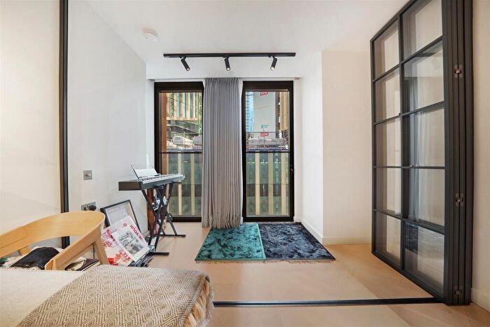 1 Bedroom Apartment For Sale In Hackney, London, EC2A