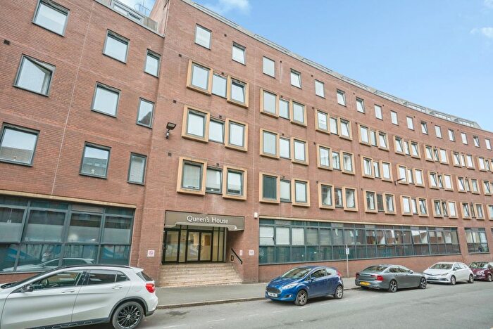 2 Bedroom Flat For Sale In Queen Street, Sheffield, S1