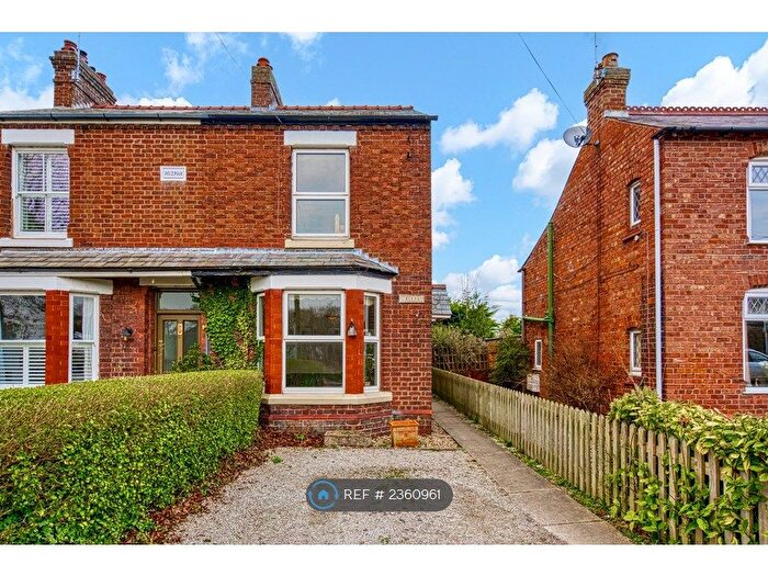 3 Bedroom Semi-Detached House To Rent In Seahill Road, Saughall, Chester, CH1