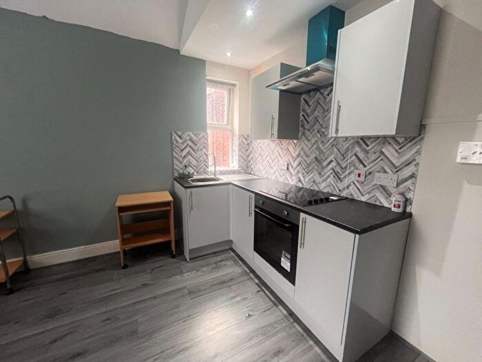 1 Bedroom Flat To Rent In Oxford Avenue, Liverpool, L20