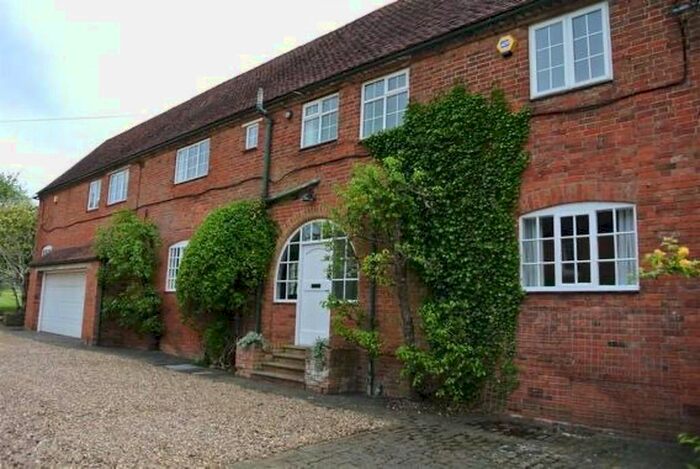 3 Bedroom Property To Rent In Frankton, Rugby, CV23