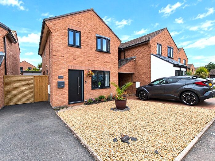 3 Bedroom Detached House For Sale In Limetree Way, Porthcawl, CF36