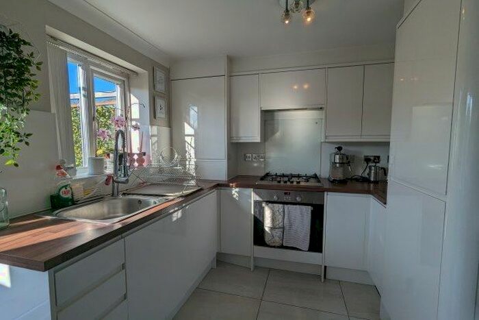 2 Bedroom Property To Rent In Beach Road, Liverpool, L21