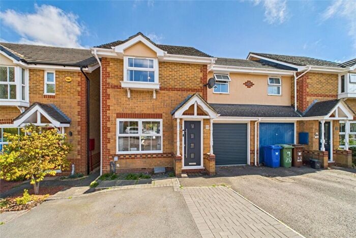 3 Bedroom Semi-Detached House For Sale In Crockford Place, Binfield, Bracknell, Berkshire, RG42