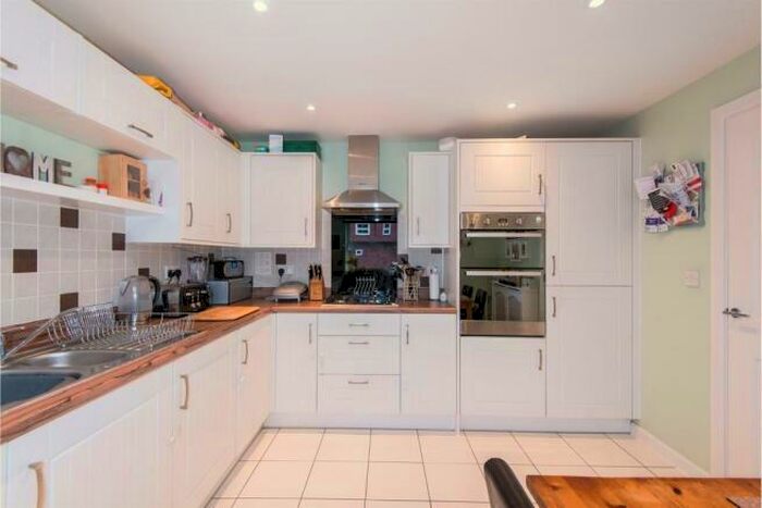 3 Bedroom House To Rent In Hansen Gardens, Hedge End, Southampton, SO30