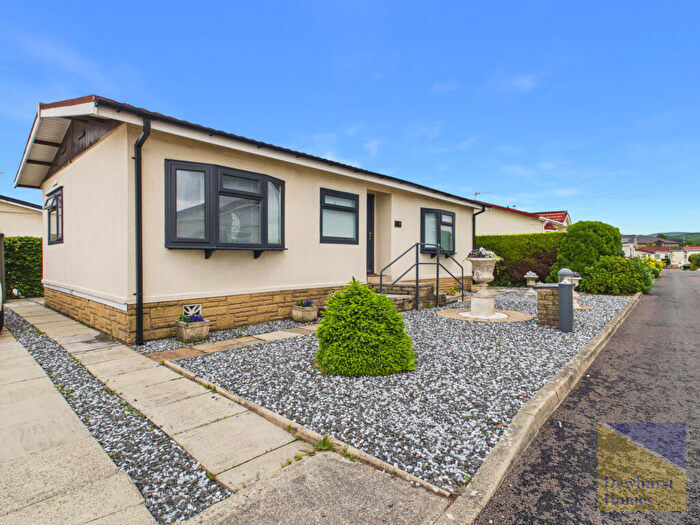 2 Bedroom Park Home For Sale In The Close, Preston, PR3