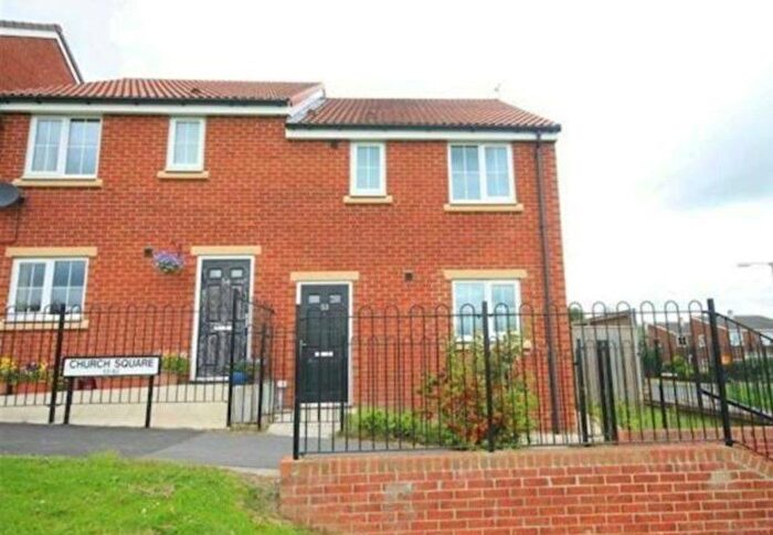 3 Bedroom End Of Terrace House To Rent In Church Square, Durham, DH7