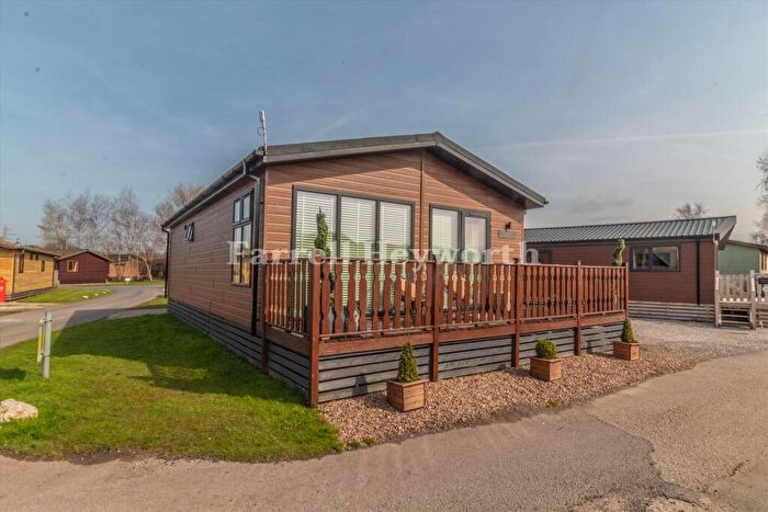 2 Bedroom Property For Sale In Borwick Lane, Dock Acres, Carnforth, LA6