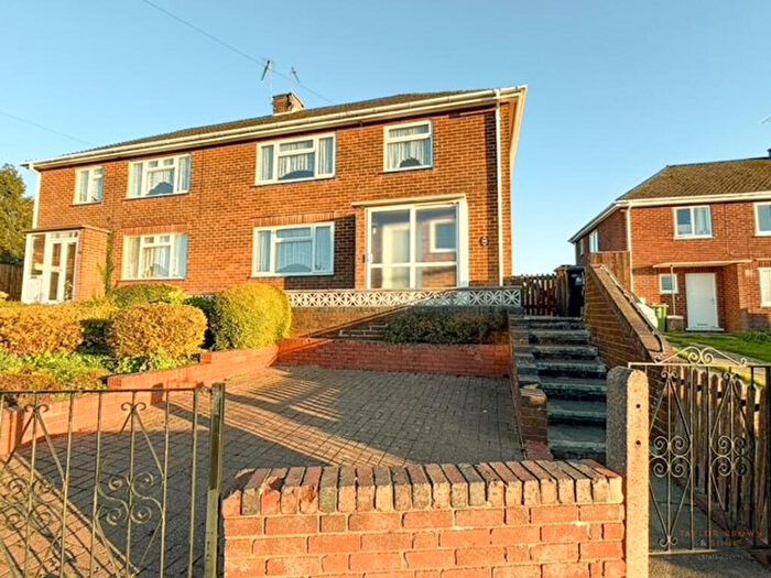 3 Bedroom Semi Detached House For Sale In Gregory Avenue, Langley Mill, Nottingham, Nottinghamshire, NG16