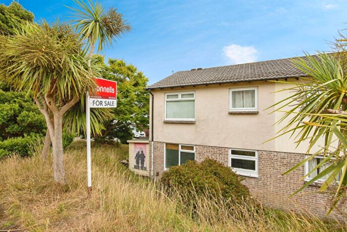 1 Bedroom Flat For Sale In Yellowtor Road, Lower Burraton, Saltash, PL12