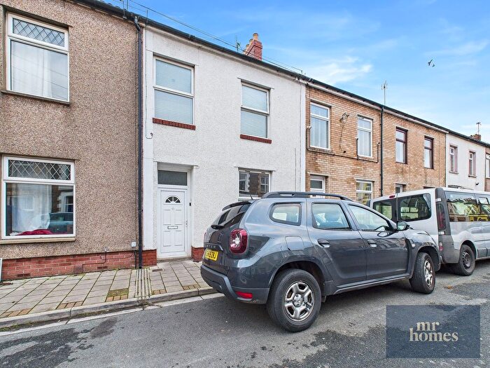 3 Bedroom Terraced House For Sale In Adeline Street, Splott, Cardiff, CF24