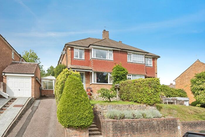 4 Bedroom Semi-Detached House For Sale In Green Way, Tunbridge Wells, Kent, TN2