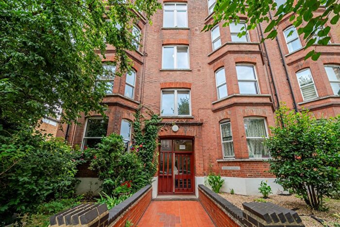 1 Bedroom Flat To Rent In Lithos Road, London, NW3