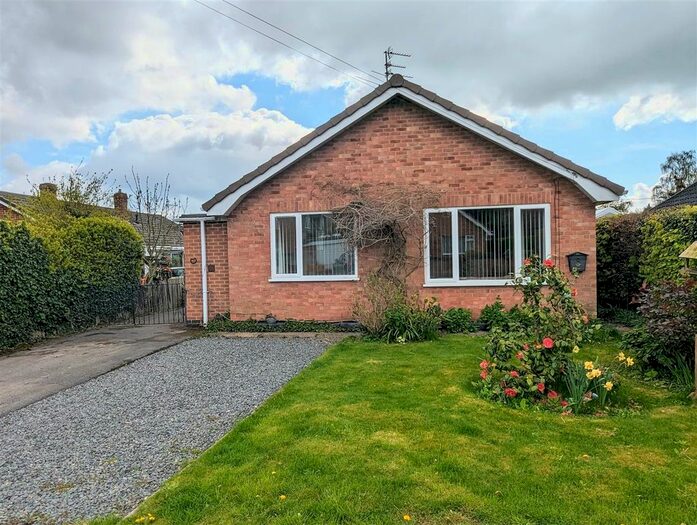 2 Bedroom Detached Bungalow For Sale In The Green, Elston, Newark, NG23