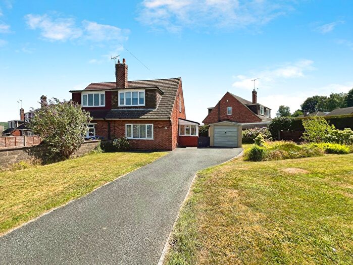 3 Bedroom Semi-Detached House For Sale In Winchester Drive, Swadlincote, DE11