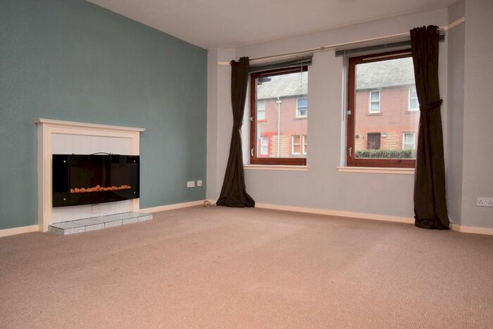 2 Bedroom Flat To Rent In Dalrymple Loan, Edinburgh EH21