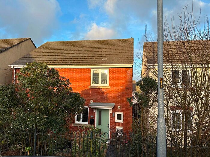 2 Bedroom Semi Detached House For Sale In Pasmore Road, Helston, TR13