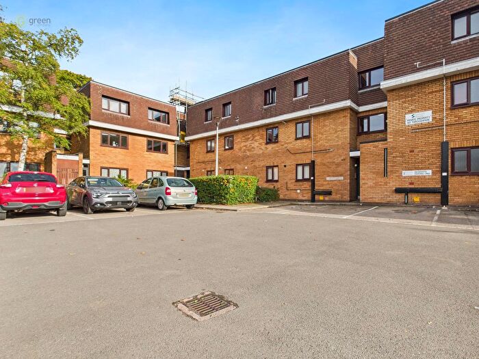 1 Bedroom Flat For Sale In Cooks Lane, Kingshurst, B37