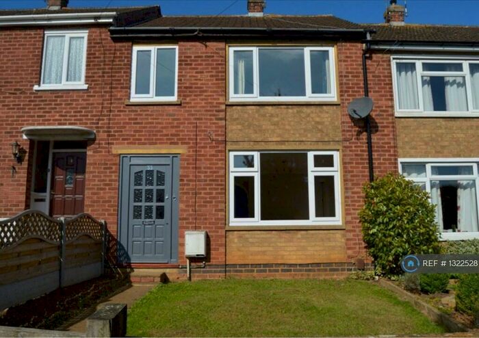 3 Bedroom Terraced House To Rent In Watts Lane, Rugby, CV21