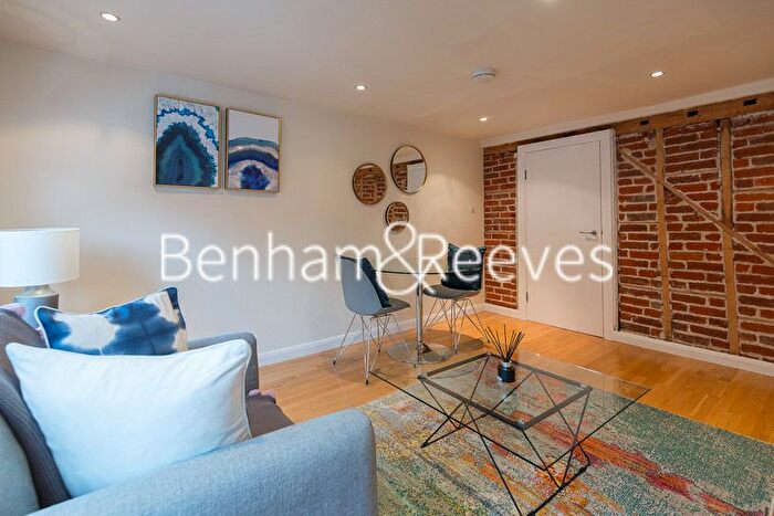 1 Bedroom Flat To Rent In Highgate High Street, Highgate Village, N6