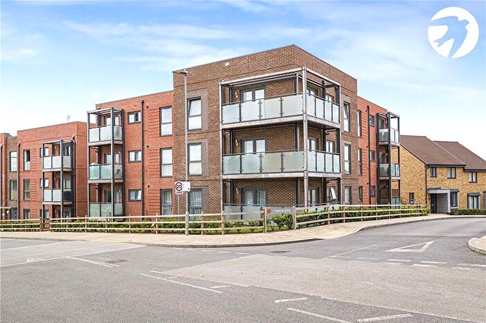 2 Bedroom Flat For Sale In Mackerness Road, Castle Hill, Ebbsfleet Valley, Swanscombe, DA10